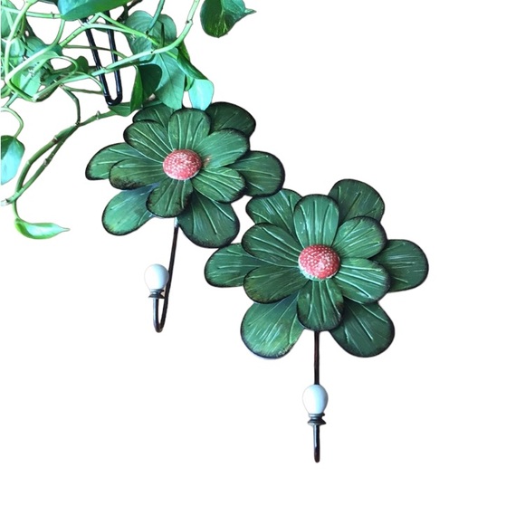 Wall Hanging Hooks - Picture 2 of 8